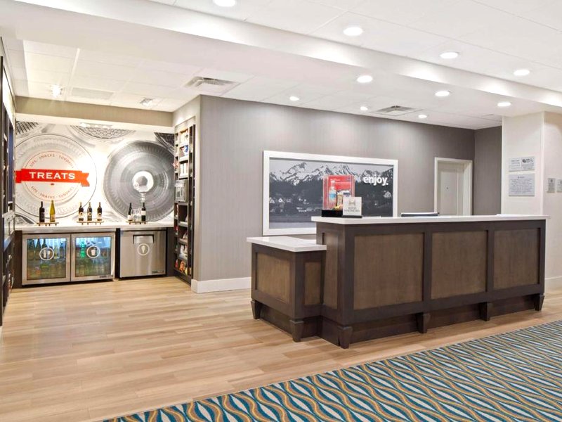 Hampton Inn & Suites Seattle/Woodinvilleの写真