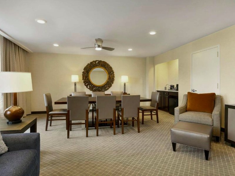 ダブルツリー バイ ヒルトン マクリーン タイソンズ (DoubleTree by Hilton McLean Tysons)の写真