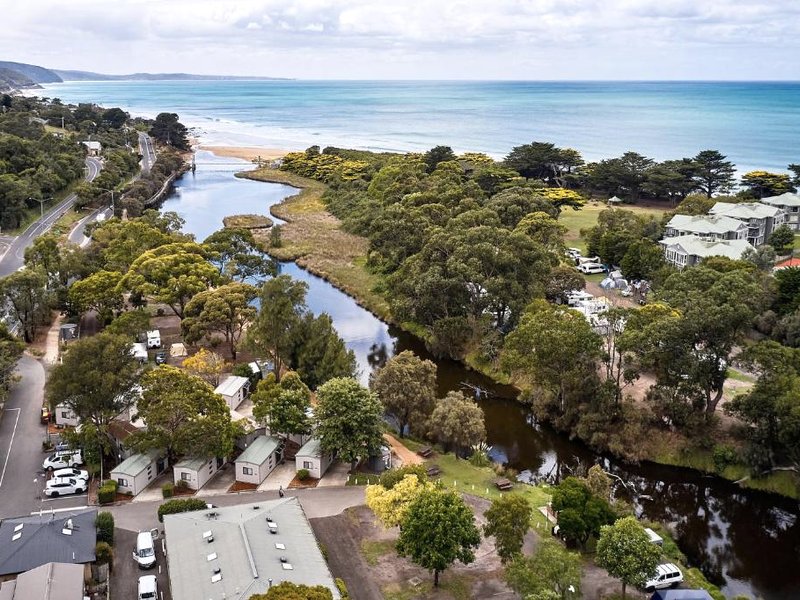 ローン フォアショア キャラバン パーク (Lorne Foreshore Caravan Park)の写真