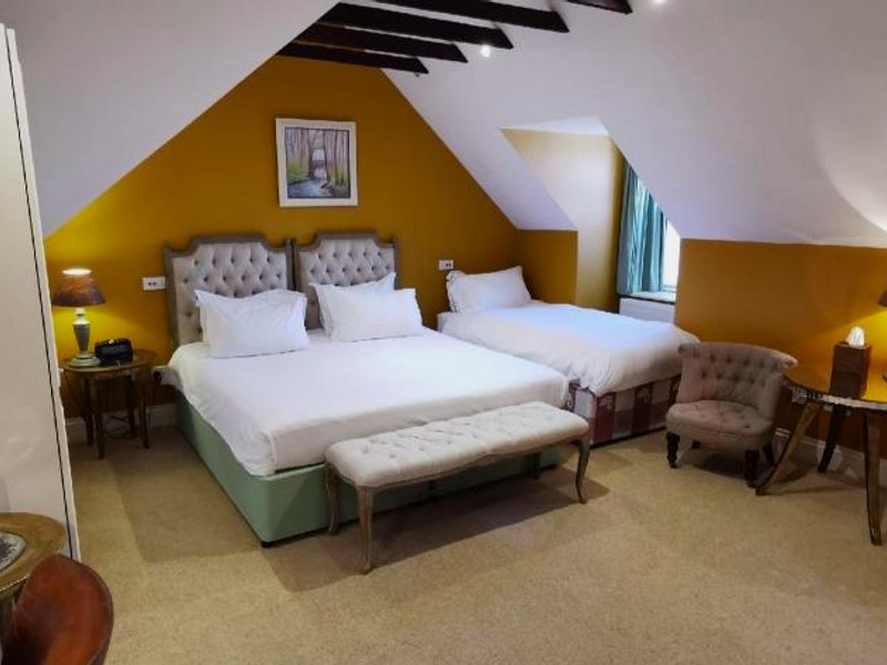 Buccleuch and Queensberry Arms Hotelの写真