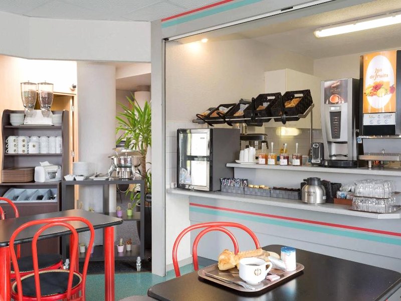 B&B HOTEL Strasbourg Nord Artisansの写真