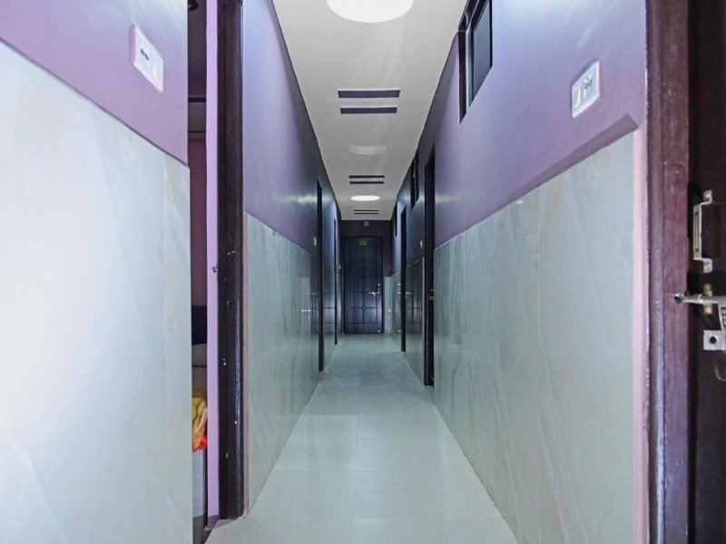 Flagship 83429 Hotel Kamdhenu Palaceの写真