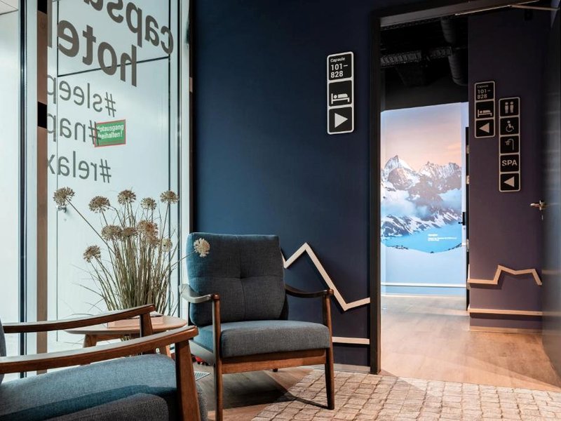 Capsule Hotel - Alpine Garden Zurich Airportの写真