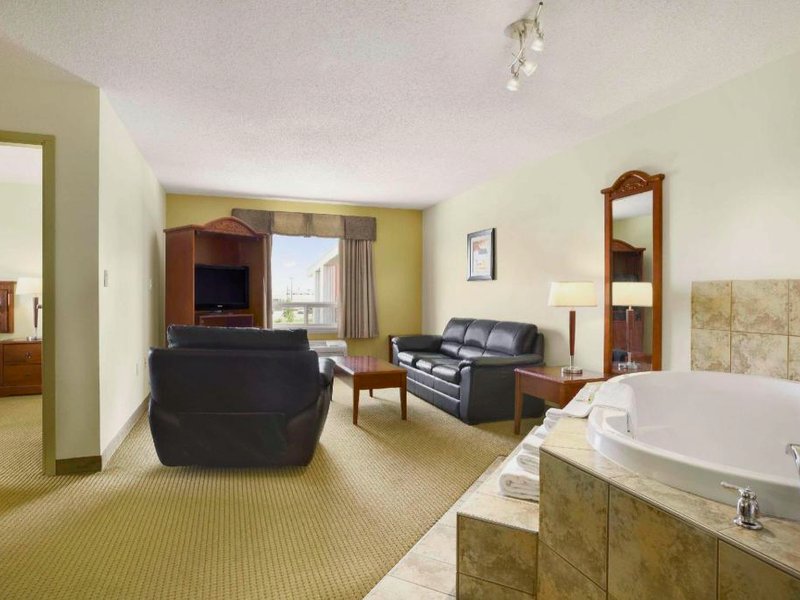 デイズ イン バイ ウィンダム ボニービル (Days Inn by Wyndham Bonnyville)の写真