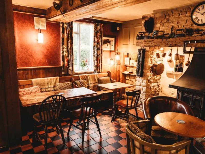ザ ホワイト ライオン イン (The White Lion Inn)の写真