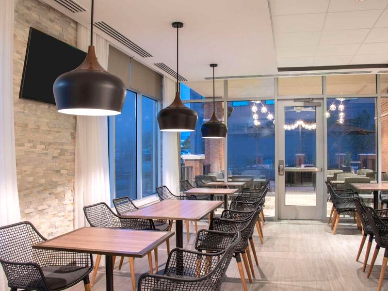 Hyatt Place Westminster Denverの写真