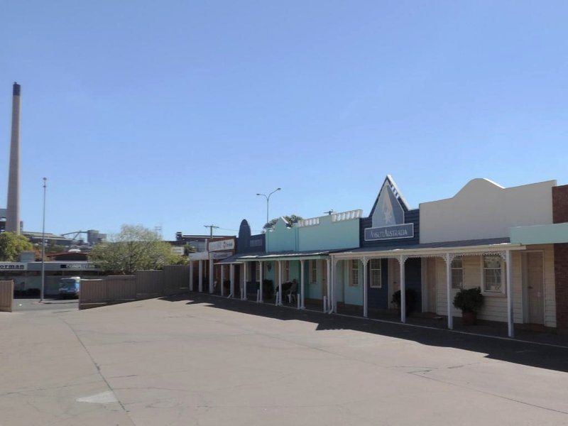 ブルック & ウィルズ モーテル マウント アイザ (Burke & Wills Motel Mt Isa)の写真