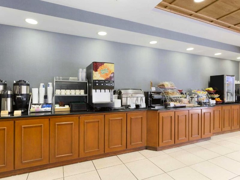 ウィンゲート バイ ウインダム シルバニア トレド (Wingate by Wyndham Sylvania/Toledo)の写真