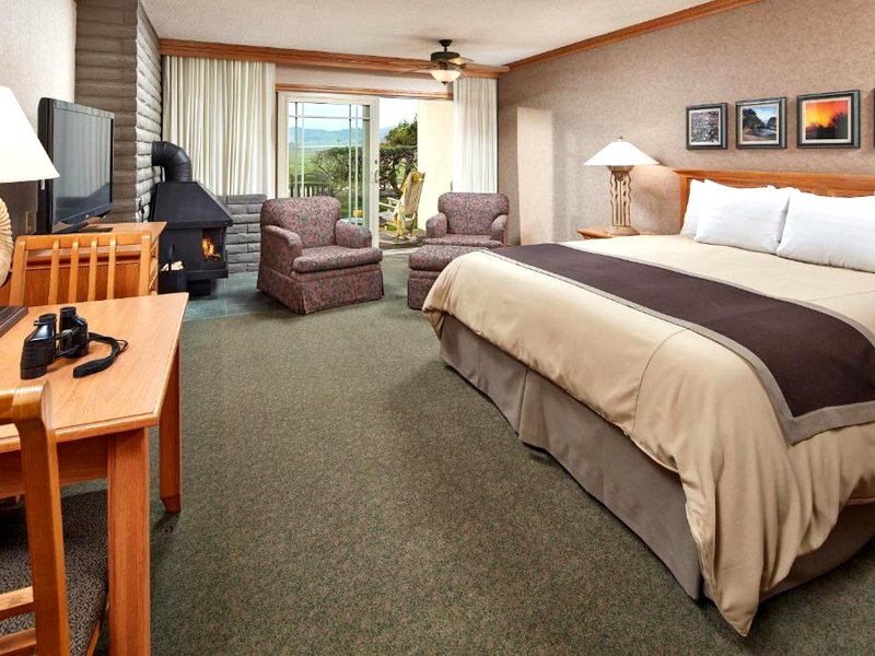 Cavalier Oceanfront Resortの写真