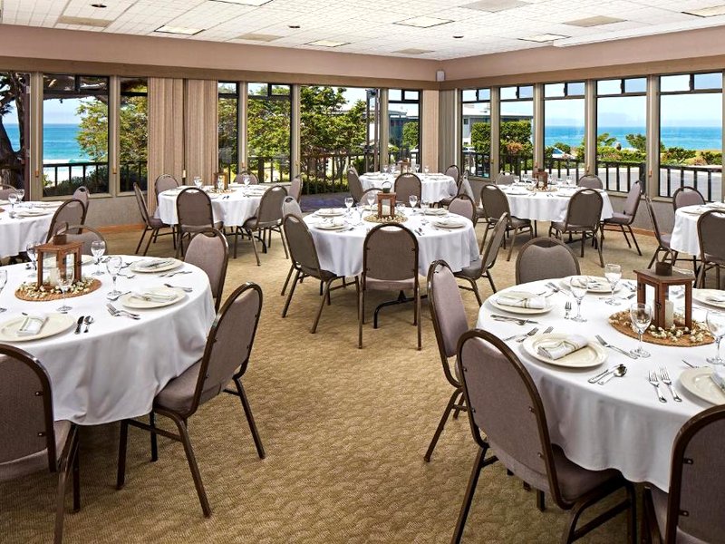 Cavalier Oceanfront Resortの写真