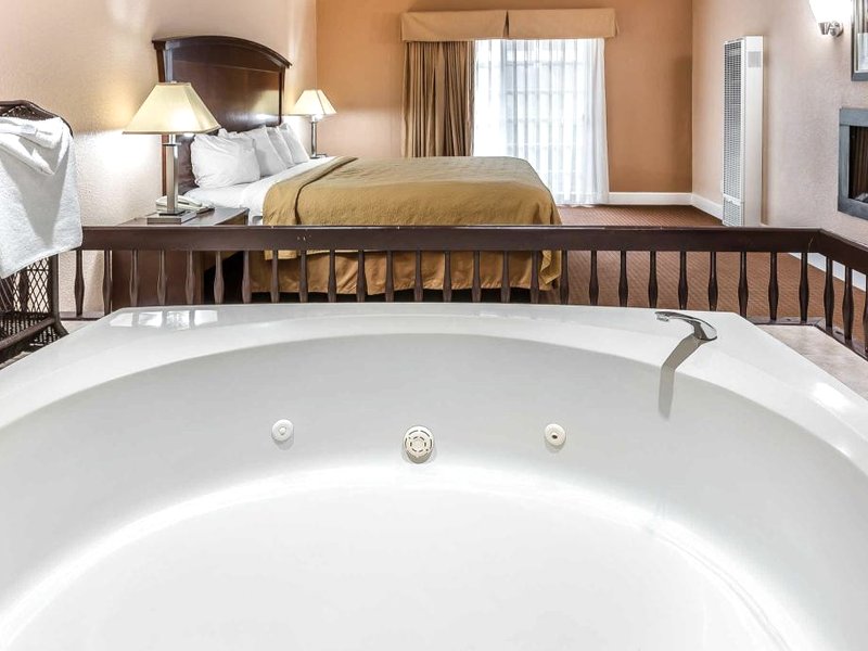 クオリティ イン ニア ハースト キャッスル (Quality Inn near Hearst Castle)の写真