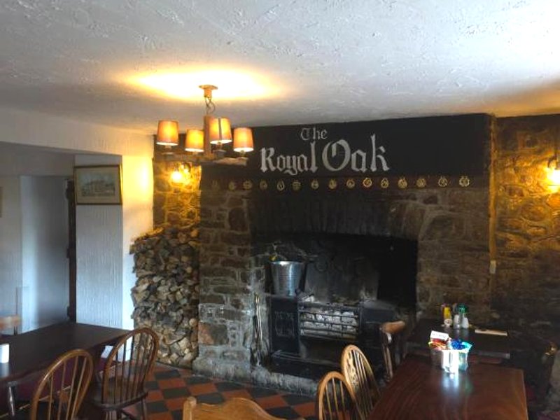 The Royal Oak Inn, Rhandirmwynの写真