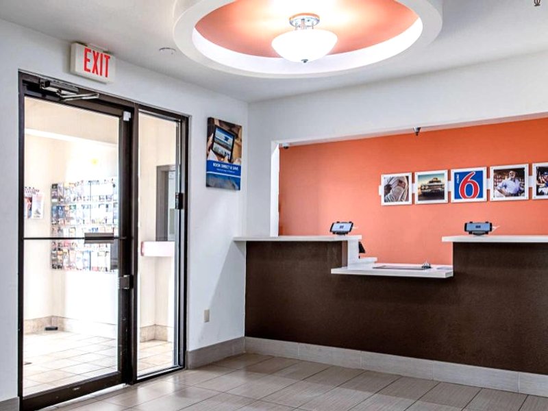 Motel 6 Lebanon, INの写真