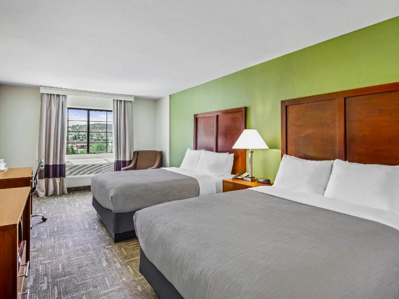 クォリティ イン&スイーツ ヴェイル バレー (Quality Inn & Suites Vail Valley)の写真