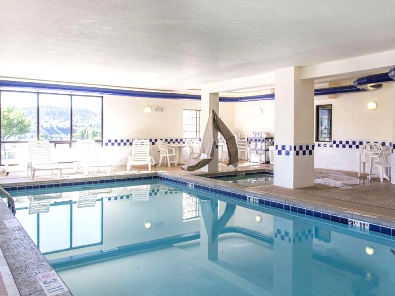 クォリティ イン&スイーツ ヴェイル バレー (Quality Inn & Suites Vail Valley)の写真
