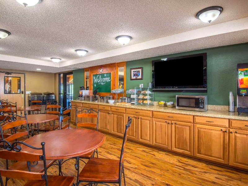 アメリクイン バイ ウィンダム イーグル (AmericInn by Wyndham Eagle)の写真