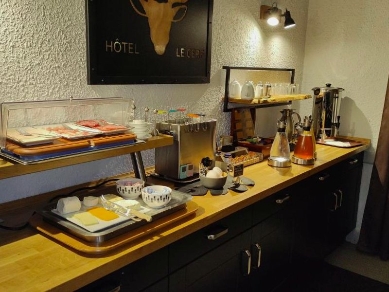 Logis Hotel Le Cerfの写真