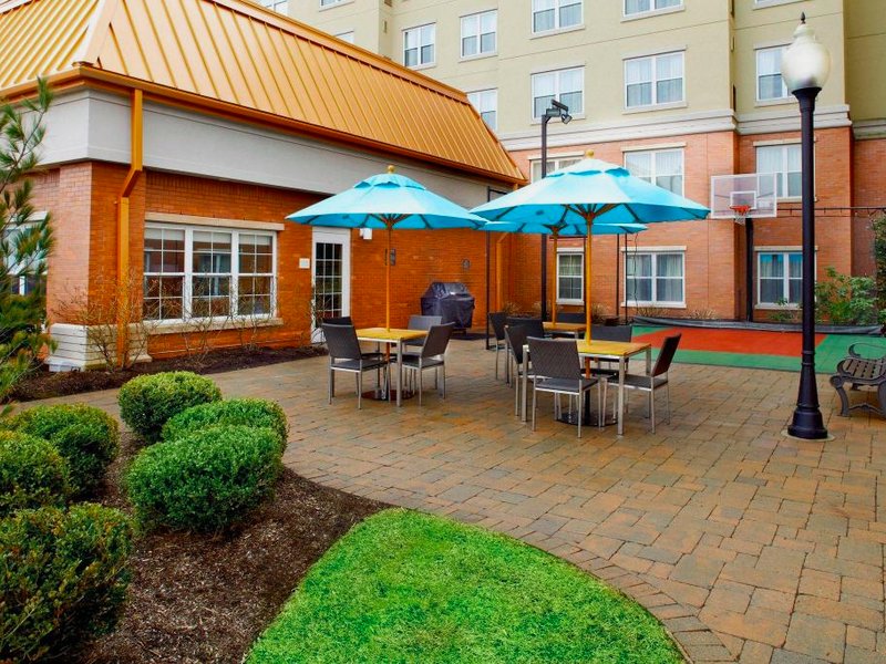レジデンス　イン　イースト　ラザフォード　メドウランズ (Residence Inn East Rutherford Meadowlands)の写真