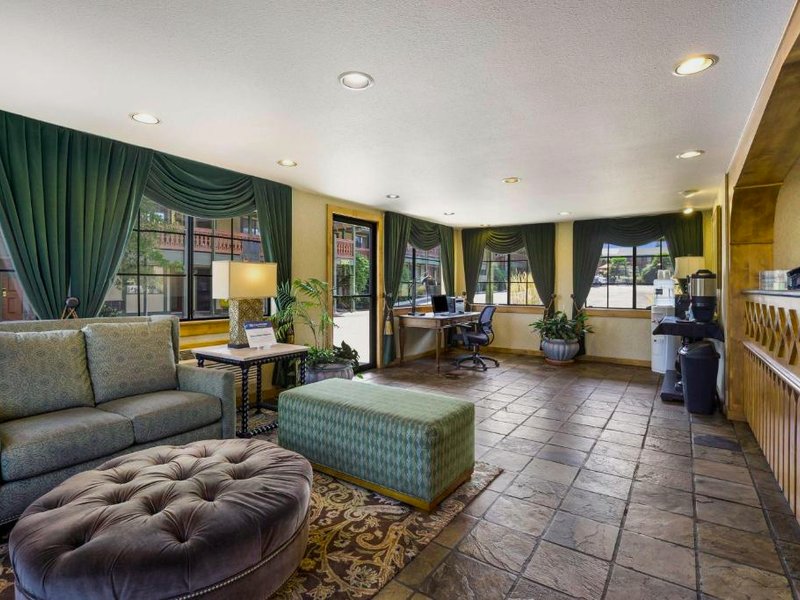 ベストウェスタン ウィンザー イン (Best Western Windsor Inn)の写真