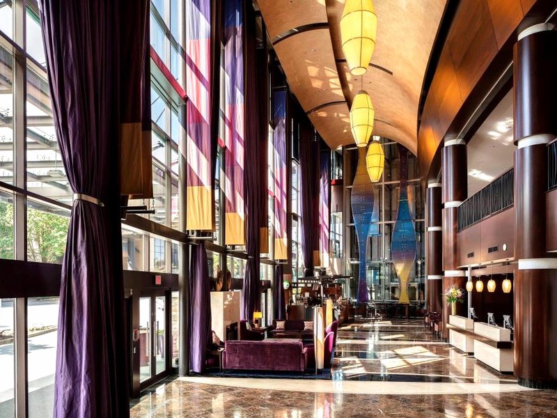 Delta Hotels Burnaby Conference Centreの写真