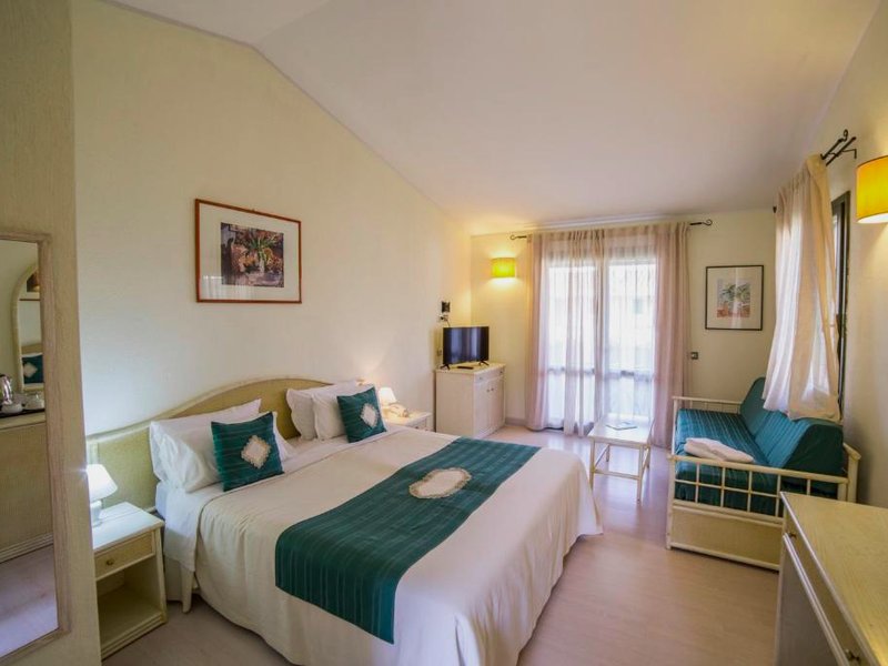 Albaruja Hotelの写真