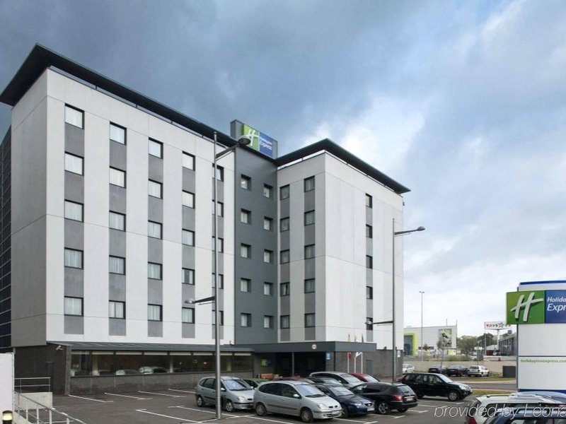 ホリデイ イン エクスプレス カンポ デ ヒブラルタル バリオス バイ IHG (Holiday Inn Express Campo de Gibraltar-Barrios By IHG)の写真