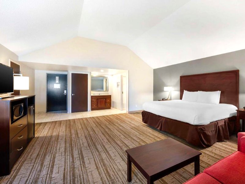 ベストウェスタン アシュベリー イン (Best Western Ashbury Inn)の写真