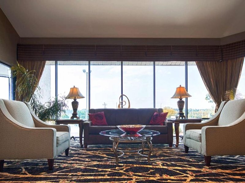 ベストウェスタン アシュベリー イン (Best Western Ashbury Inn)の写真