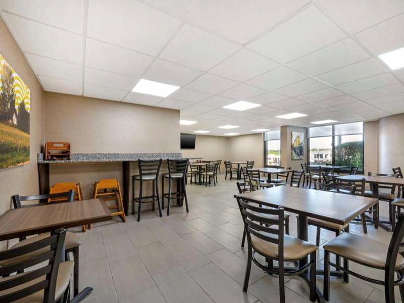 ベストウェスタン アシュベリー イン (Best Western Ashbury Inn)の写真