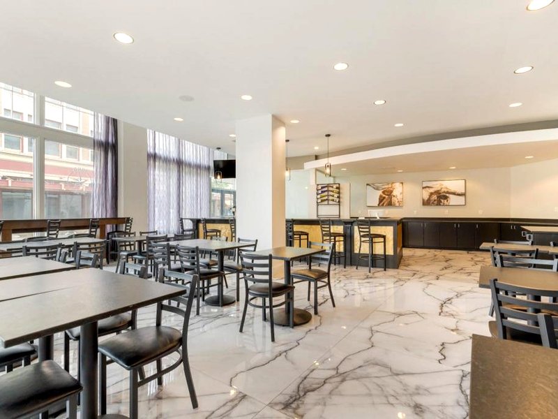 ホテル ギブス ダウンタウン リバーウォーク (Hotel Gibbs Downtown Riverwalk)の写真