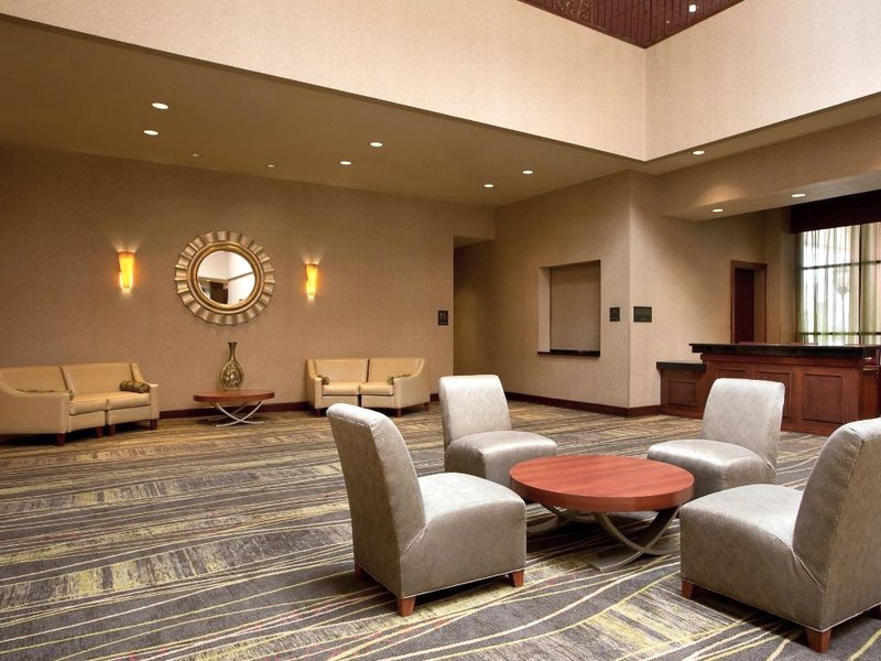 エンバシー スイーツ バイ ヒルトン リンカーン (Embassy Suites by Hilton Lincoln)の写真