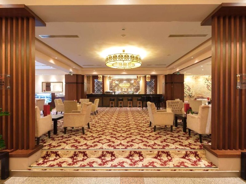 ラマダ バイ ウインダム ソフィア シティ センター (Ramada by Wyndham Sofia City Center)の写真