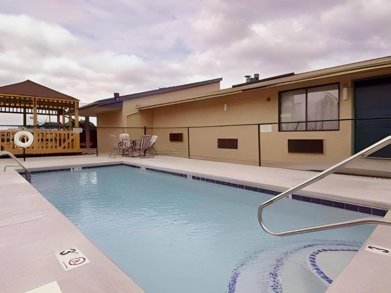 ナイツ イン グリーンビル NC (Knights Inn - Greenville, NC)の写真