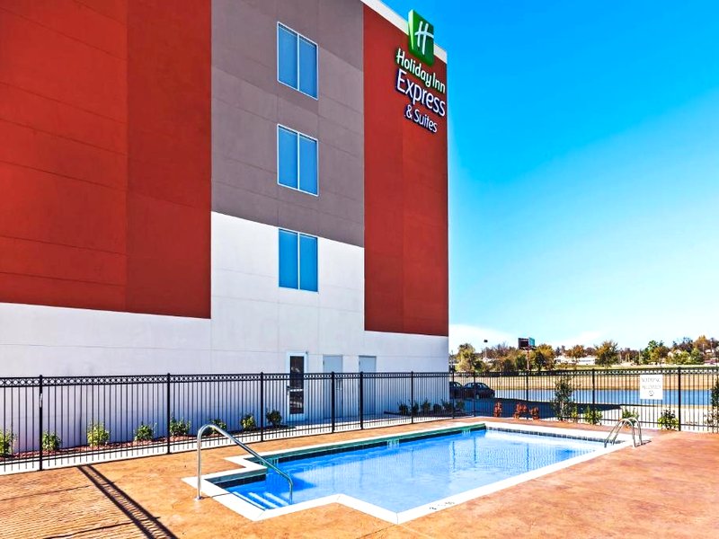 Holiday Inn Express and Suites Tulsa West / Sand Springs By IHGの写真