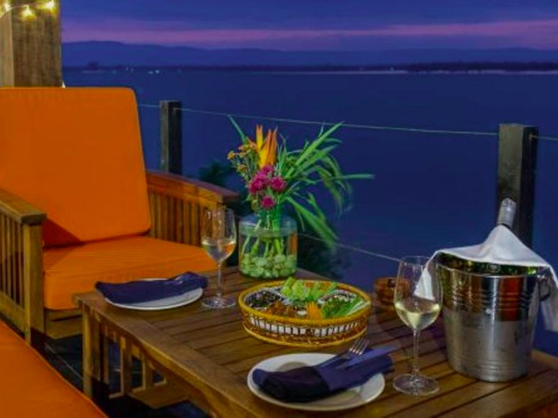 Inthira Champasak Hotelの写真