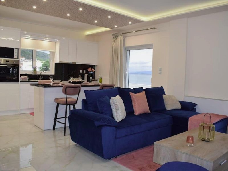 Seafront Luxury Apartmentの写真