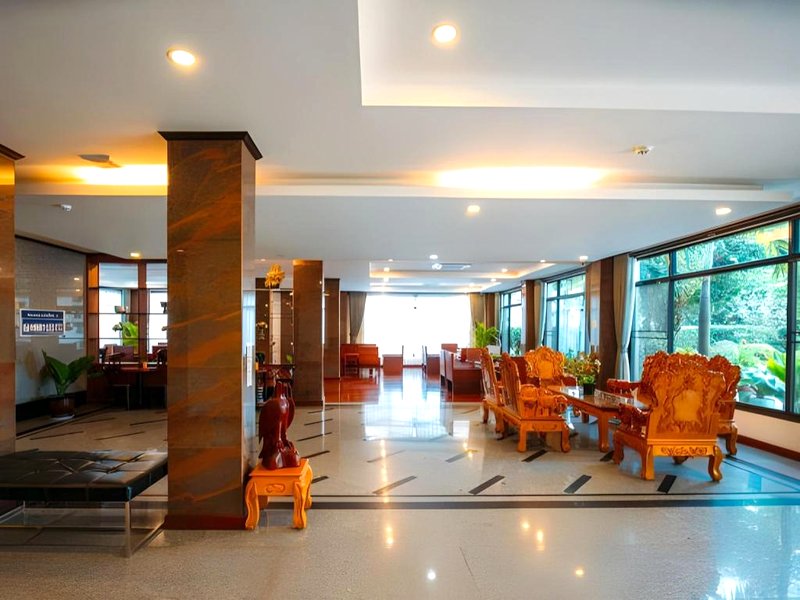 シソンバット プラザ ホテル (Sisombat Plaza Hotel)の写真