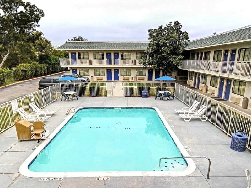 Motel 6 San Marcos, TXの写真