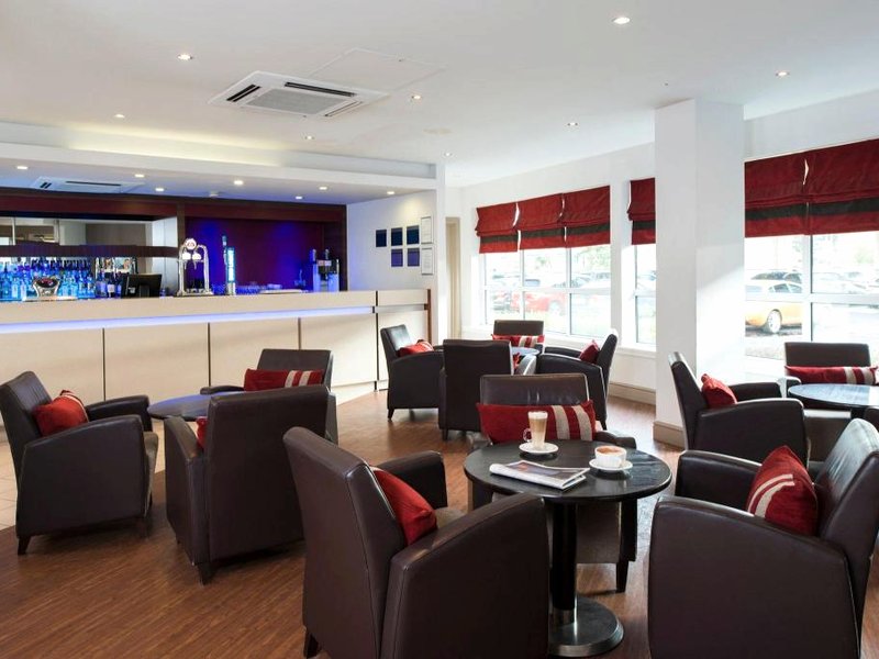 ホリデイ イン エクスプレス グラスゴー エアポート バイ IHG (Holiday Inn Express - Glasgow Airport By IHG)の写真