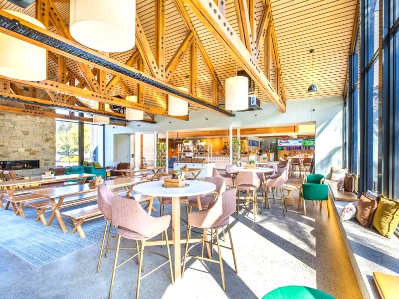 ナイトキャップ アット ヨーク オン リリーデール (Nightcap at York on Lilydale)の写真