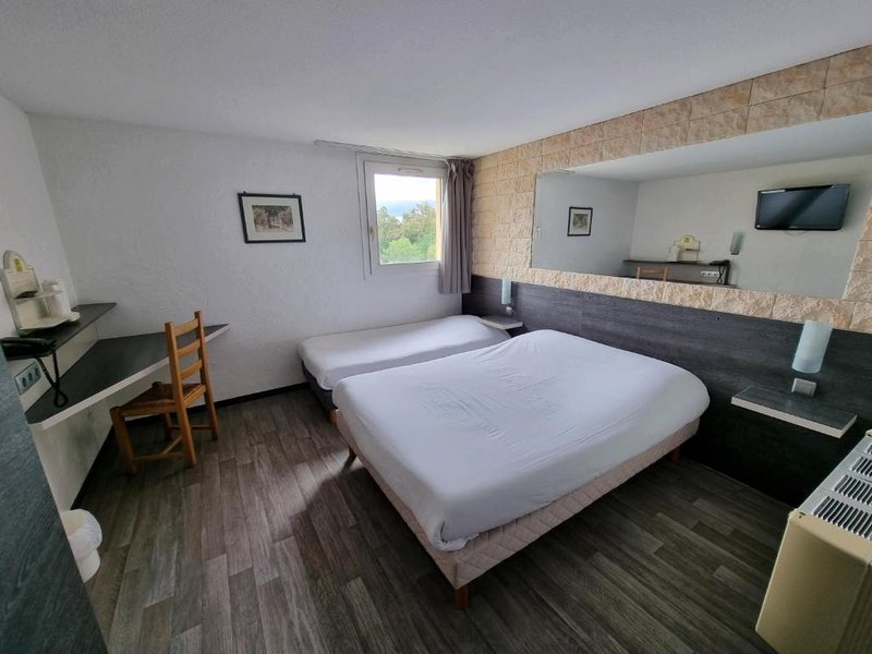 Hotel Restaurant Le Relais - Pau Nordの写真