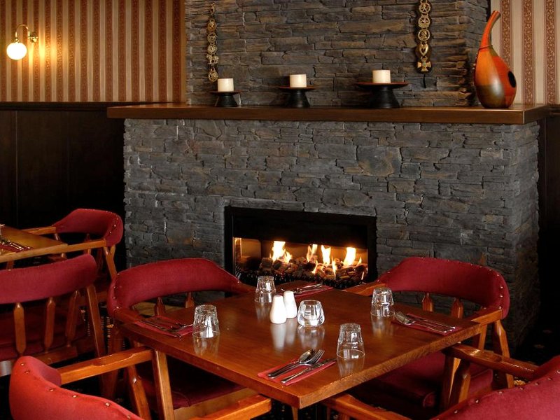 ホース アンド ジョッキー イン (Horse and Jockey Inn)の写真