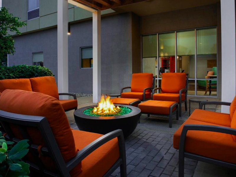 ホーム2 スイーツ バイ ヒルトン レキシントン ユニバーシティ メディカル センター (Home2 Suites by Hilton Lexington University / Medical Center)の写真