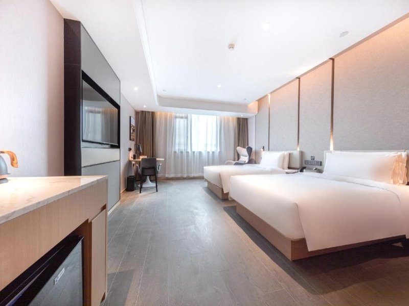 Atour Hotel Anqing Wuyue Plazaの写真