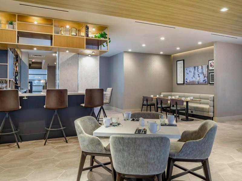 Sheraton Suites Wilmington Downtownの写真