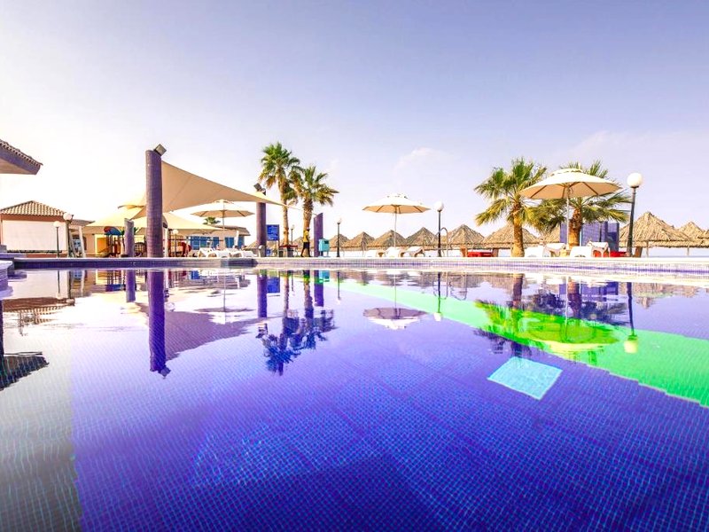 ロイヤル ビーチ ホテル & リゾート (Royal Beach Hotel & Resort)の写真