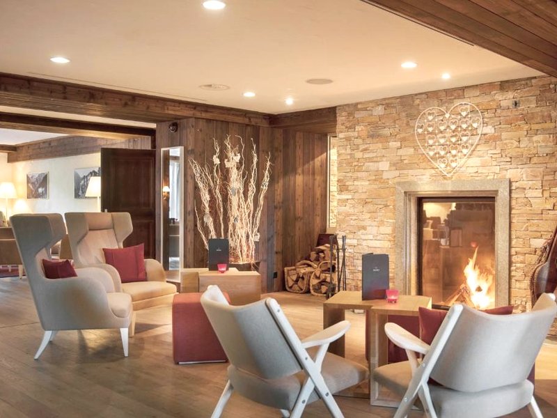 Sunstar Hotel Arosaの写真