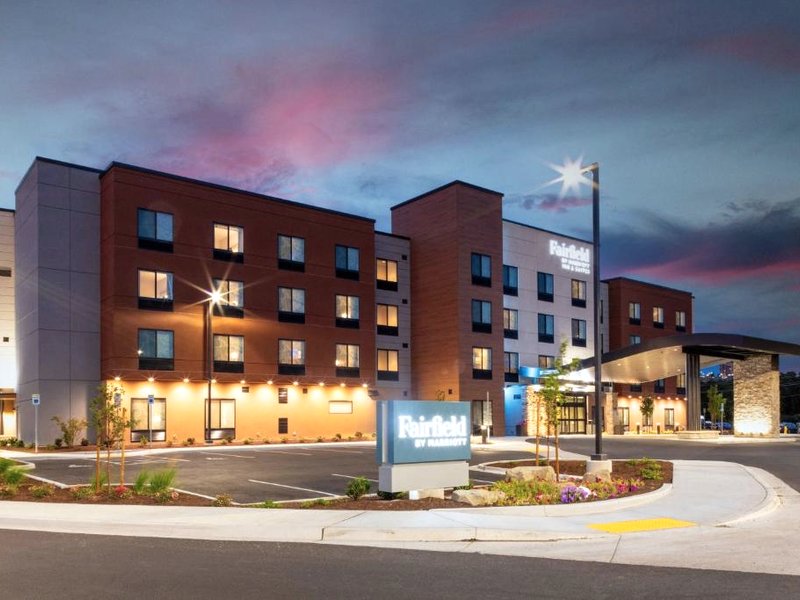 Fairfield Inn & Suites Medfordの写真