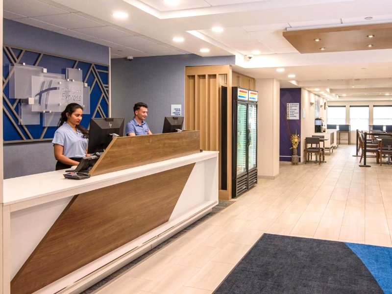 Holiday Inn Express Hotel & Suites Hampton South-Seabrook By IHGの写真
