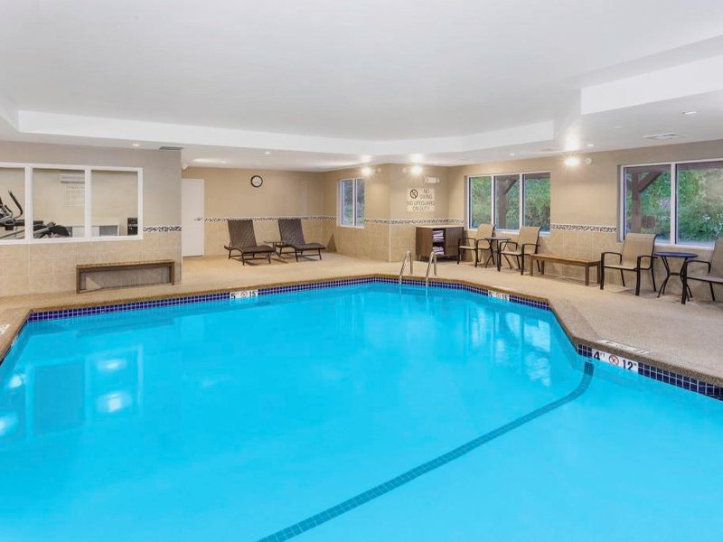 Holiday Inn Express Hotel & Suites Hampton South-Seabrook By IHGの写真
